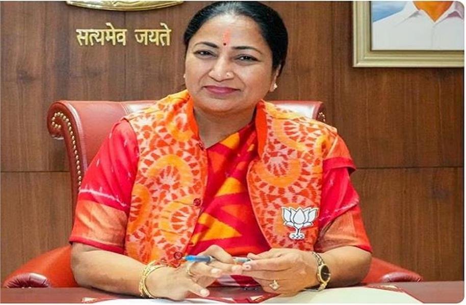 2026_2image_18_36_165680460rekhagupta-ll