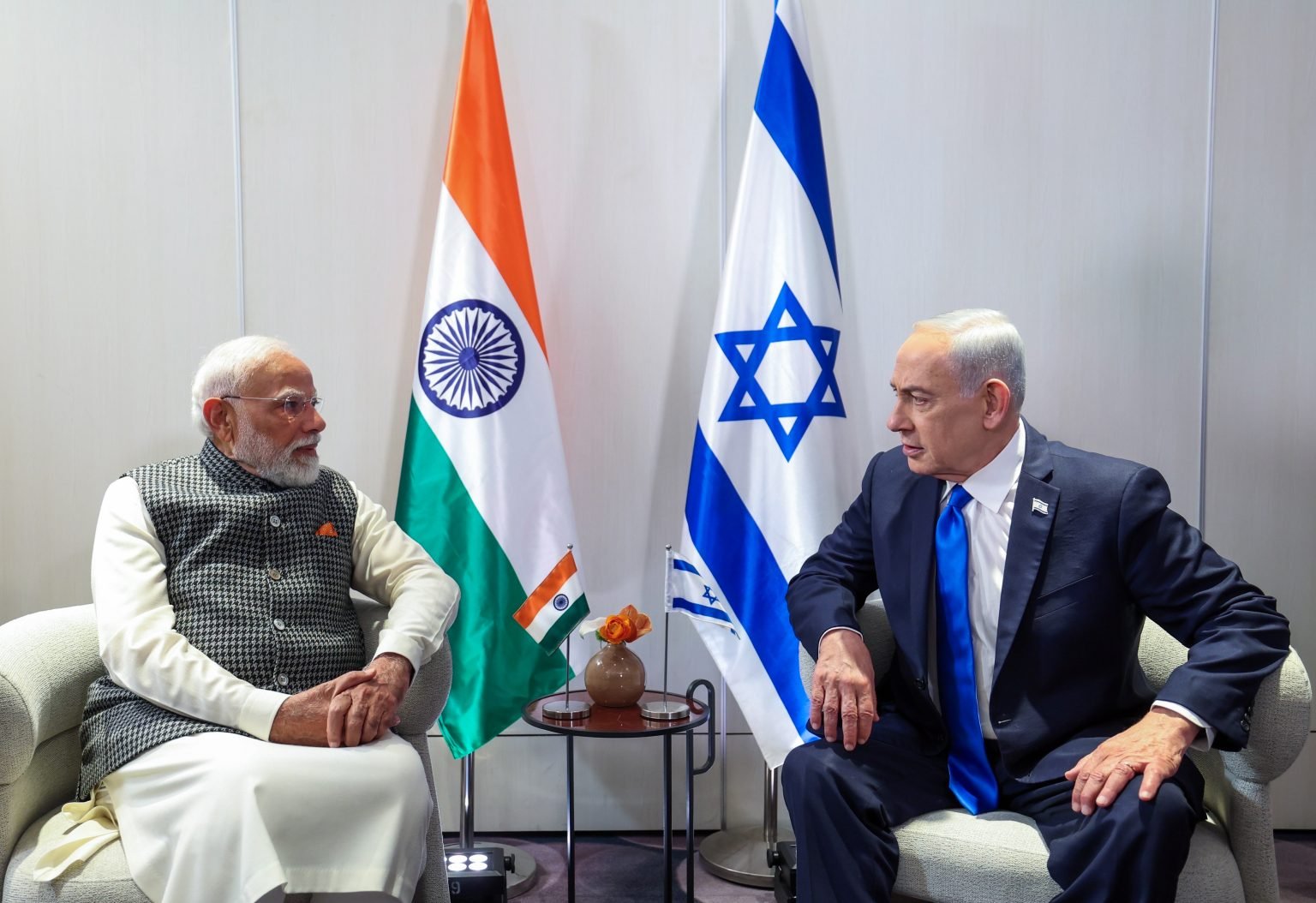 20260225302L-1536x1054