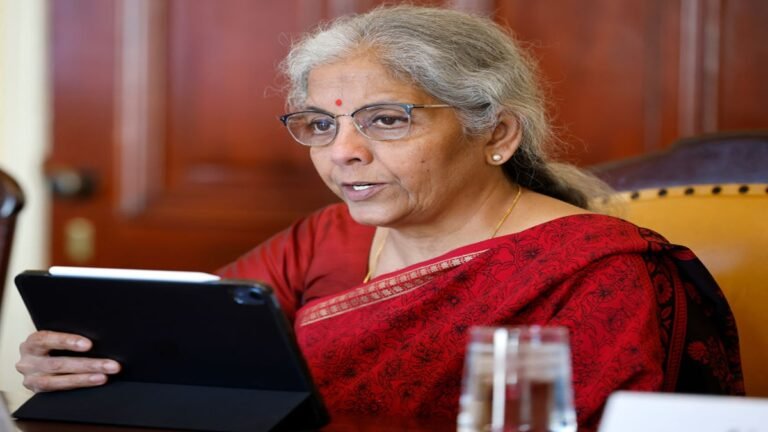 Nirmala-sitaraman-FM