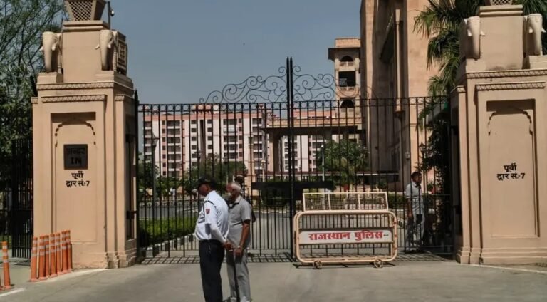 2026_4image_13_29_594314465bomb