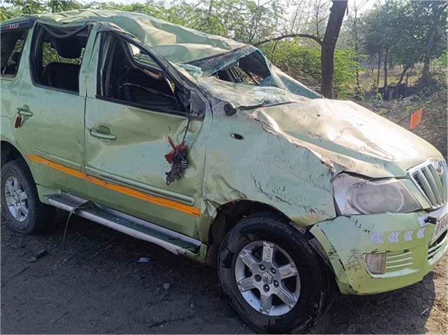 2026_4image_14_13_171579230sonbhadraaccident-ll