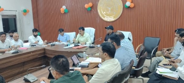 55b705615ed5cca4f79805549364d165_114171836_H@@IGHT_0_W@@IDTH_600