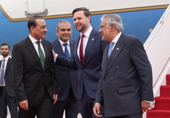 582026-04-11t064204z917674789rc2umka6uzt7rtrmadp3i_1775890228 (1)