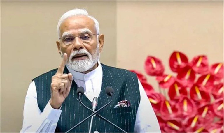 2025_11image_12_46_252376188pmmodi-ll (1)