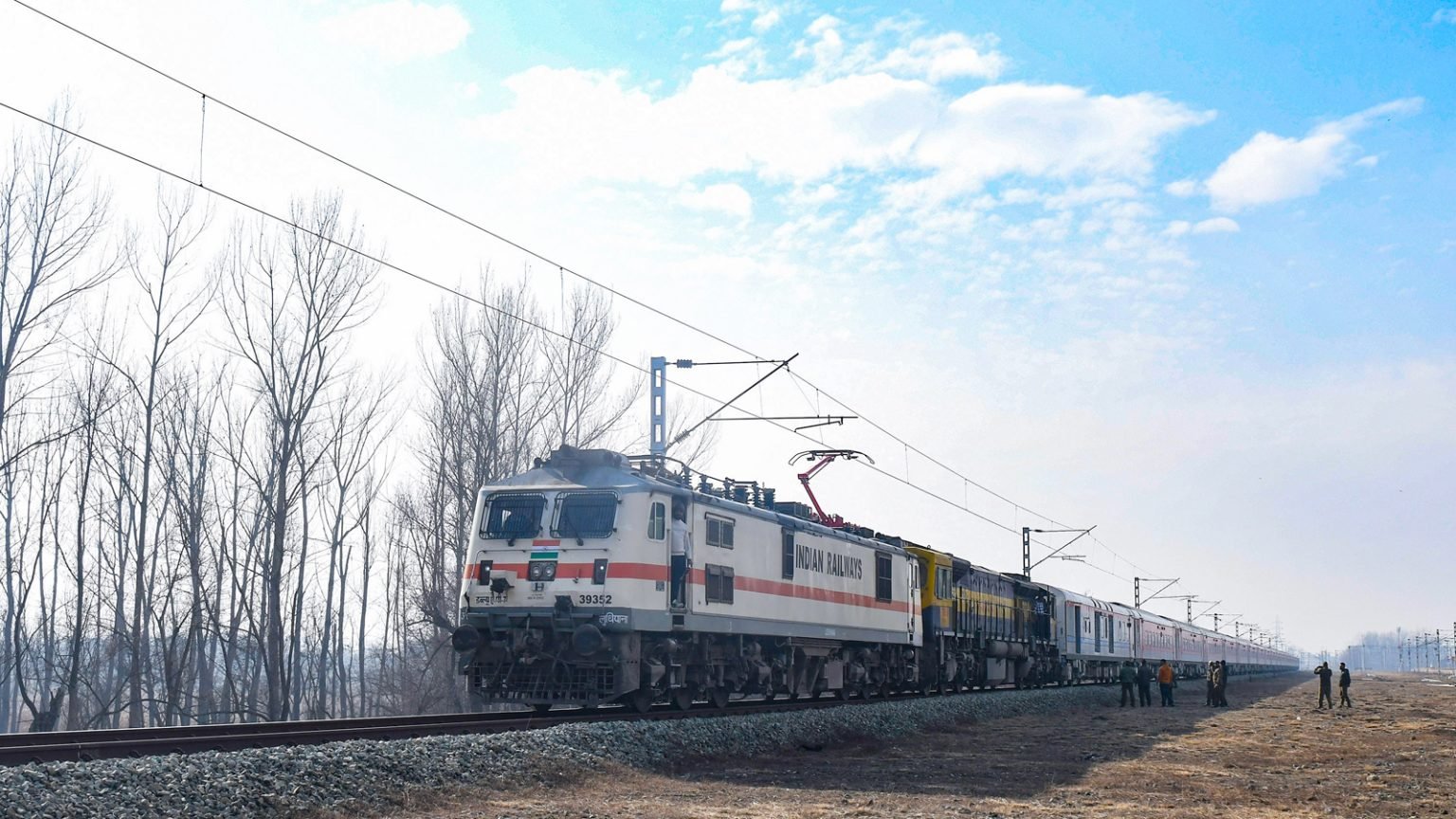 Railways-elephants-1536x864
