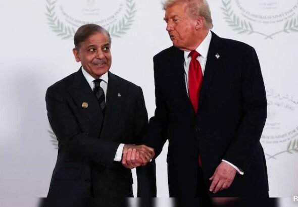 ni5cgrro_trump-pakistan_625x300_28_February_26