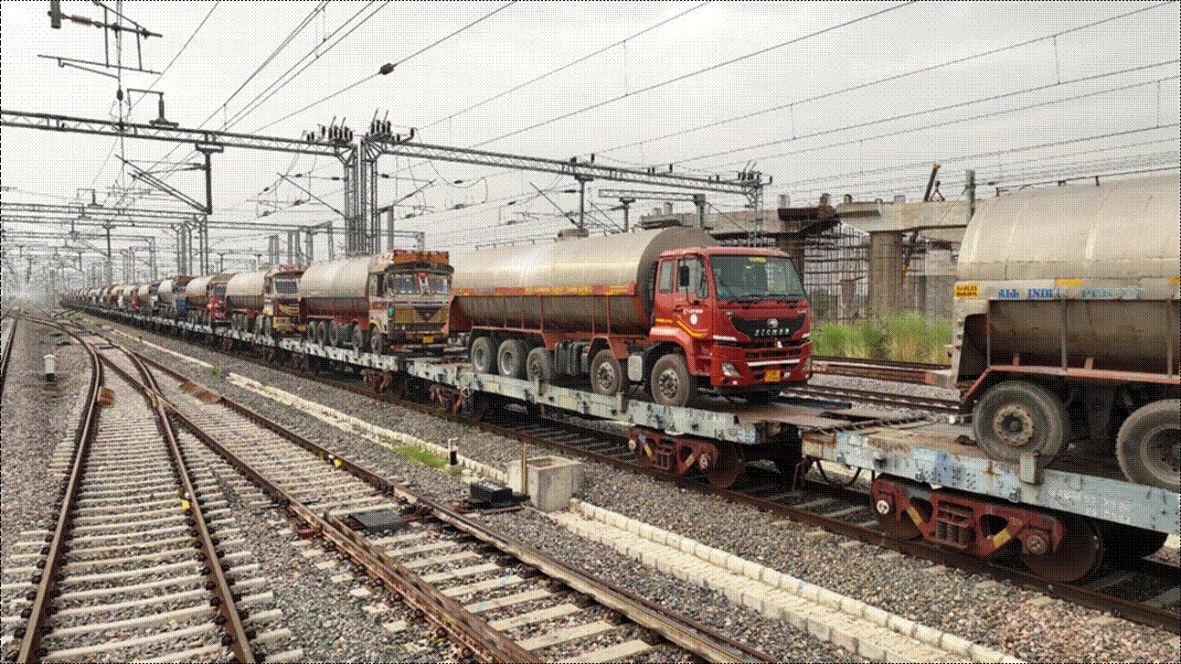 Trucks-on-Trains-2