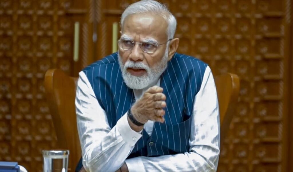 PM-Modi-High-Level-Meeting-In-Midnight-1