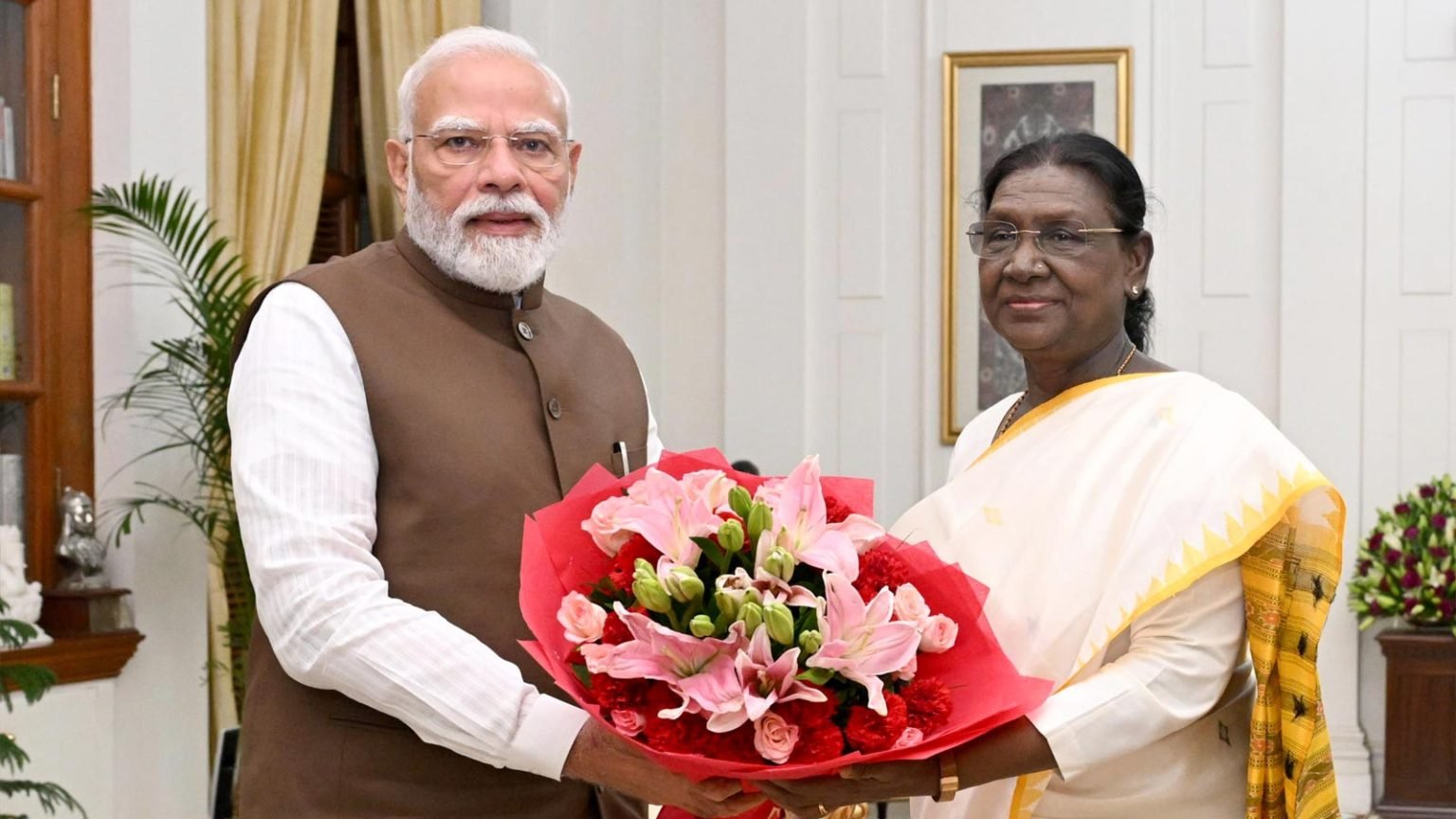 murmu-pm-modi-2-1536x864