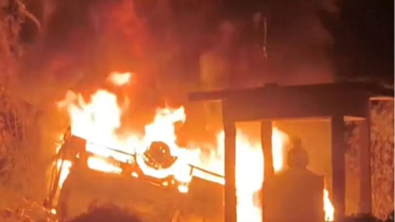 massive-explosion-in-a-diesel-tanker-in-azamgarh